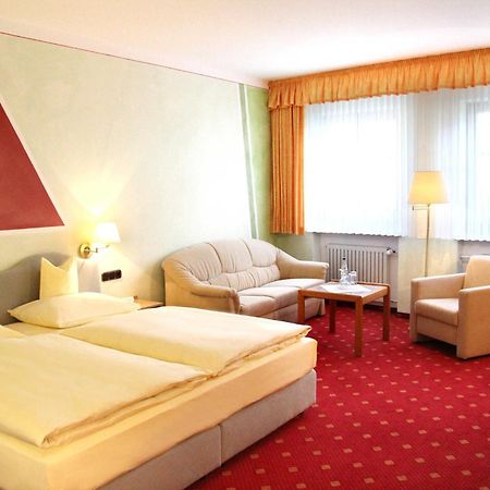 Hotel-Garni Goldener Schwan Bad Windsheim Exterior photo